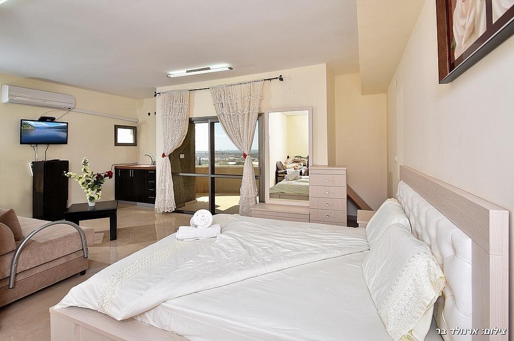 וילת המלכים צפון  9  נופש - וי פור ויקיישן - V for Vacation