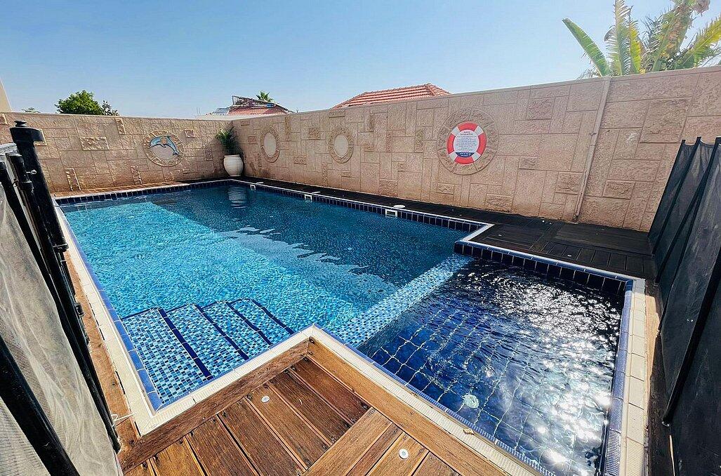 אחוזת אביב דרום  5  נופש - וי פור ויקיישן - V for Vacation