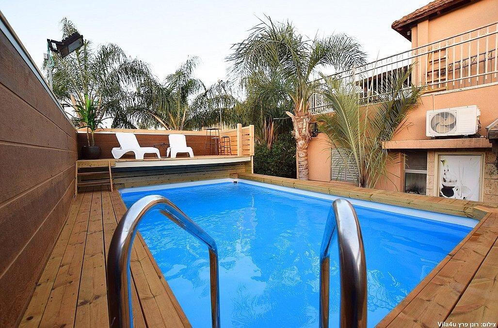 אהבה במושבה צפון  25  נופש - וי פור ויקיישן - V for Vacation