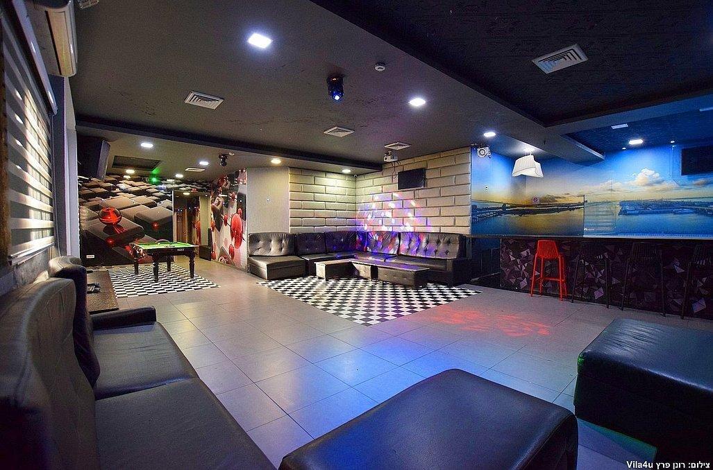 אינפיניטי לופט מרכז  8  לופט 4 יו