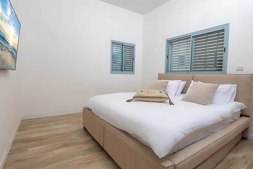 וילה אריאה בלו בוטיק צפון  12  נופש - וי פור ויקיישן - V for Vacation