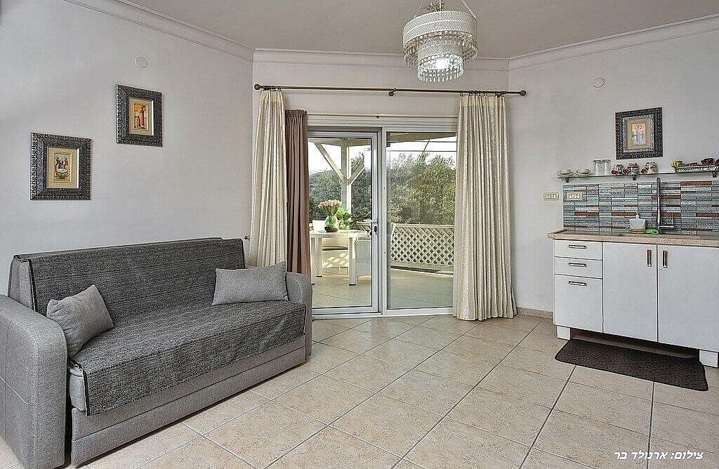 אחוזת קריסטל צפון  12  נופש - וי פור ויקיישן - V for Vacation