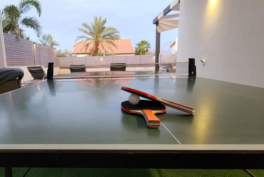 וילה ניס דרום  4  נופש - וי פור ויקיישן - V for Vacation