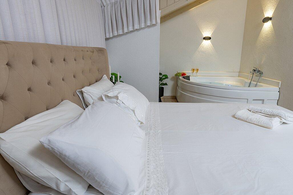 סוויטות הבוסתן הגלילי צפון  25  נופש - וי פור ויקיישן - V for Vacation