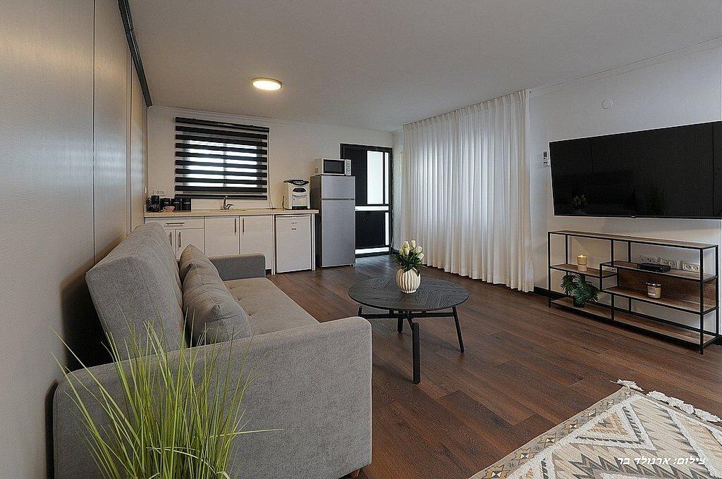 אחוזת דוריאל צפון  21  נופש - וי פור ויקיישן - V for Vacation