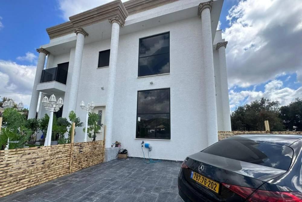 אחוזת אלונים ירכא צפון  38  נופש - וי פור ויקיישן - V for Vacation