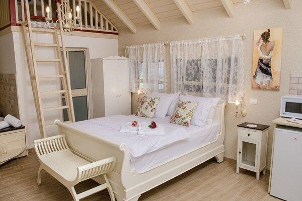 פרובנס בגן צפון  20  נופש - וי פור ויקיישן - V for Vacation