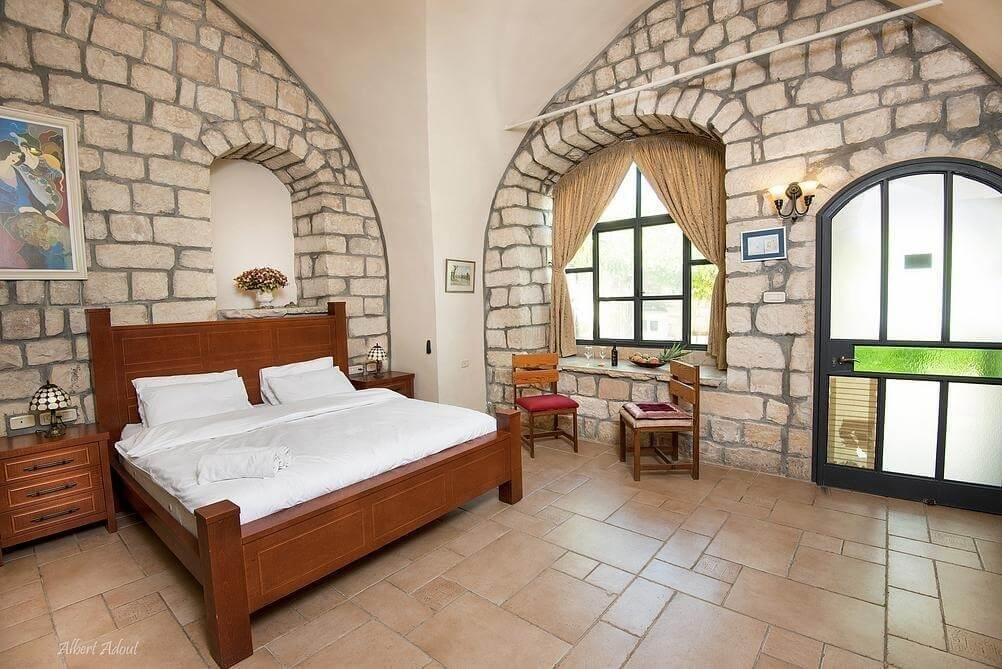 אצולת אירופה - שערי צפת צפון  14  נופש - וי פור ויקיישן - V for Vacation