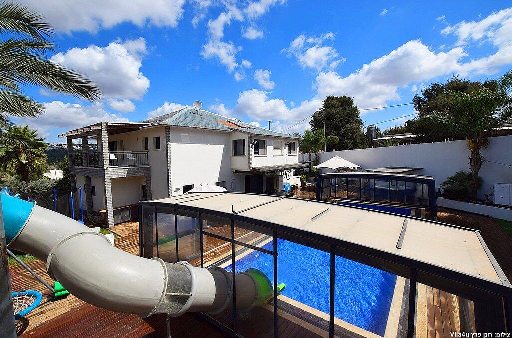 וילה קאסה רויאל צפון  29  נופש - וי פור ויקיישן - V for Vacation