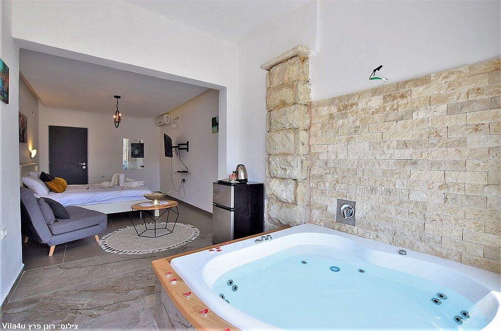 אחוזת האור צפון  7  נופש - וי פור ויקיישן - V for Vacation