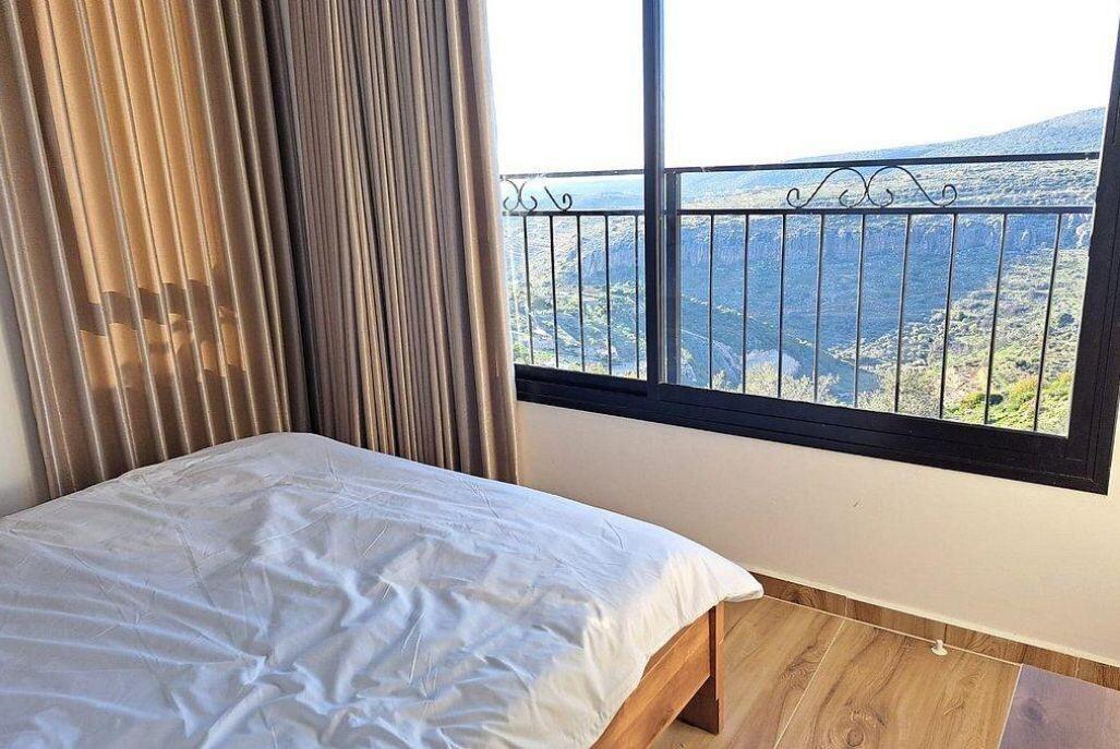 מצפה הצוקים צפון  6  נופש - וי פור ויקיישן - V for Vacation