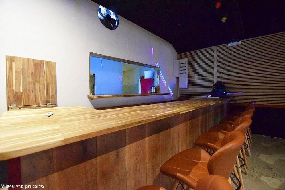 זאקיז מרכז  19  לופט 4 יו