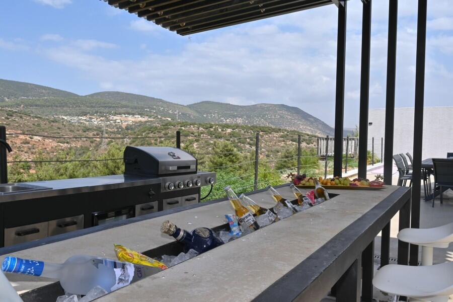 וילה לה רוסה - La Rosa צפון  6  נופש - וי פור ויקיישן - V for Vacation