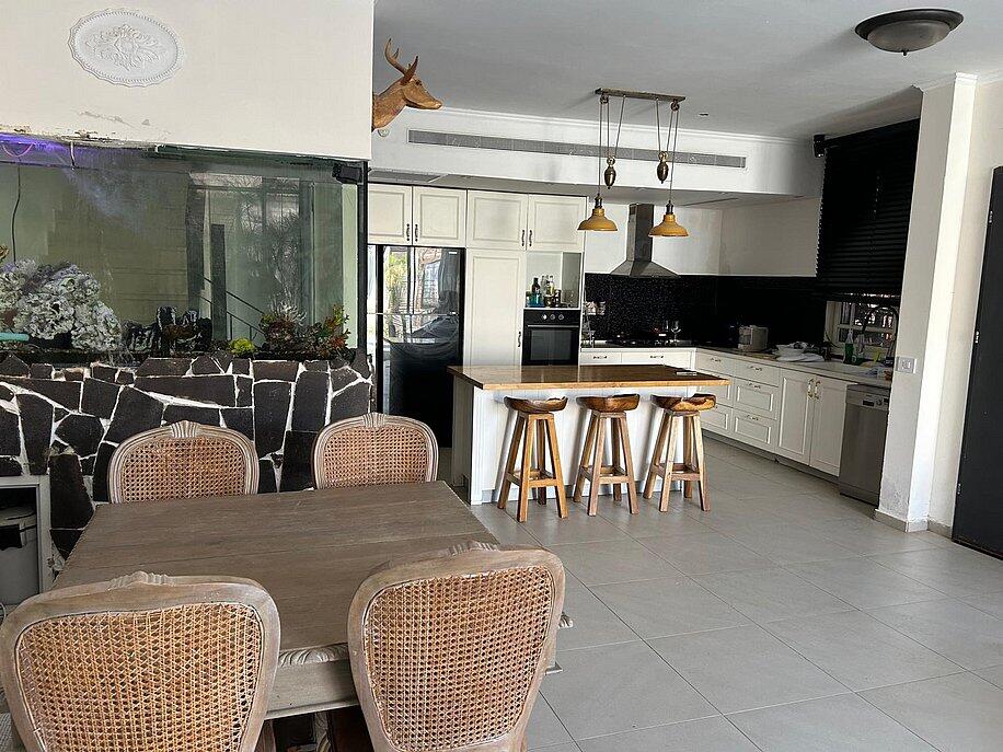 גן עדן בשרון מרכז  10  נופש - וי פור ויקיישן - V for Vacation