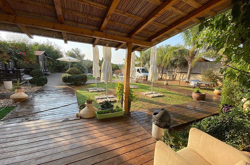 צימרים אגדת היער מרכז  8  נופש - וי פור ויקיישן - V for Vacation