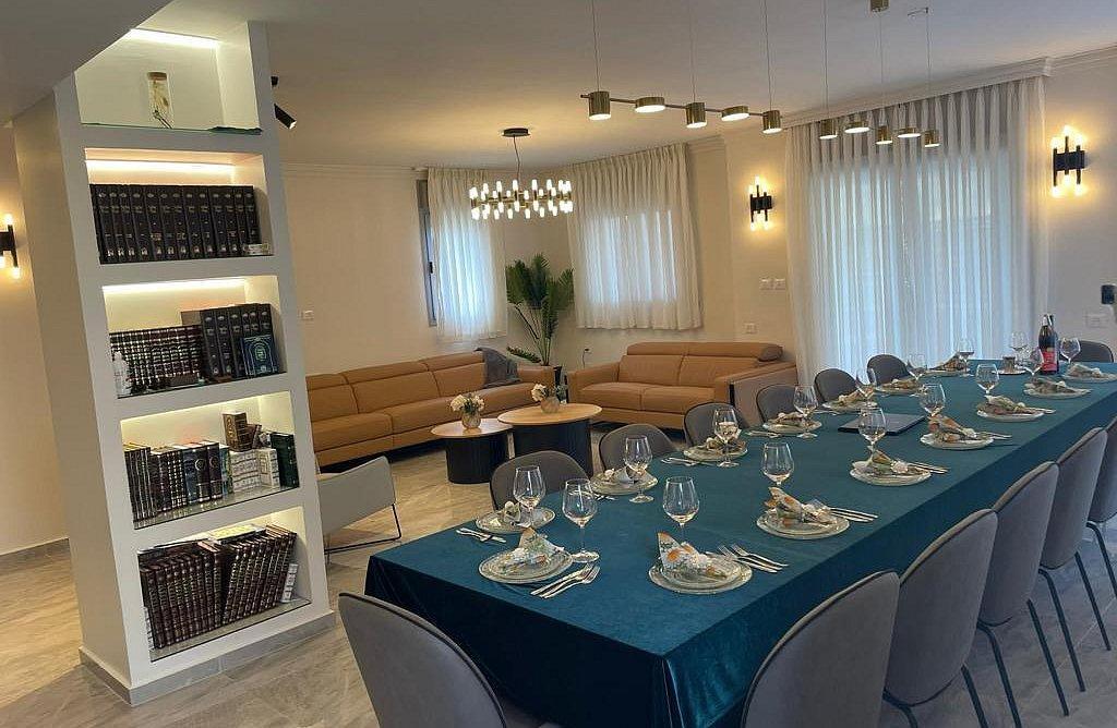 וילה באיילות מרכז  5  נופש - וי פור ויקיישן - V for Vacation