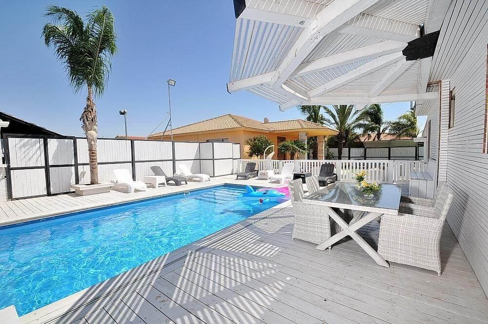 אחוזת בר דרום  20  נופש - וי פור ויקיישן - V for Vacation