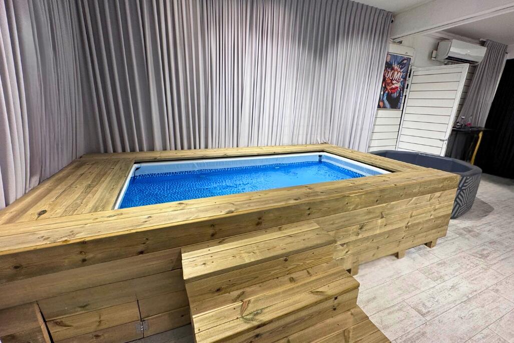 קינג ג'ורג פלייס - King George Place מרכז  3  לופט 4 יו