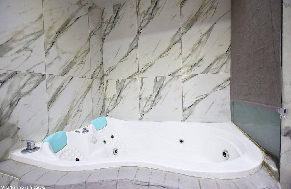 וויליג בר איוונטס מרכז  32  נופש - וי פור ויקיישן - V for Vacation