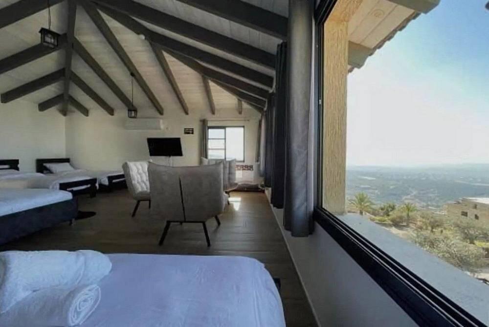 וילה פרדייס בוטיק צפון  11  נופש - וי פור ויקיישן - V for Vacation