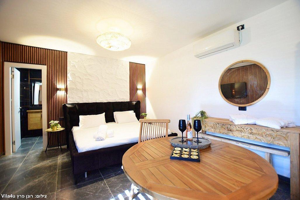 רפאל רויאל צפון  4  נופש - וי פור ויקיישן - V for Vacation