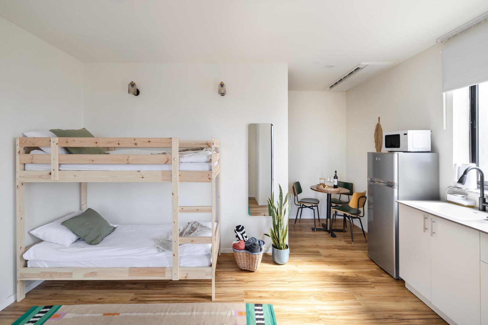 וילה מעגל השמש צפון  21  נופש - וי פור ויקיישן - V for Vacation