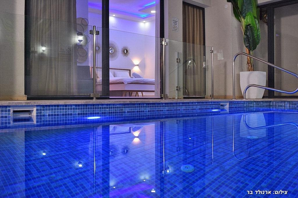 הילת השחר צפון  28  נופש - וי פור ויקיישן - V for Vacation