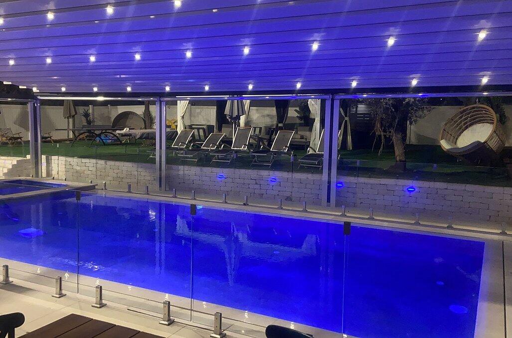 וילה סיימון רויאל צפון  2  נופש - וי פור ויקיישן - V for Vacation