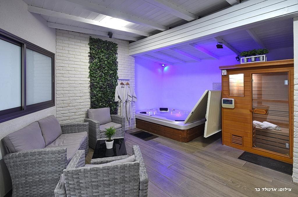 סוויטה סתיו צפון  3  נופש - וי פור ויקיישן - V for Vacation