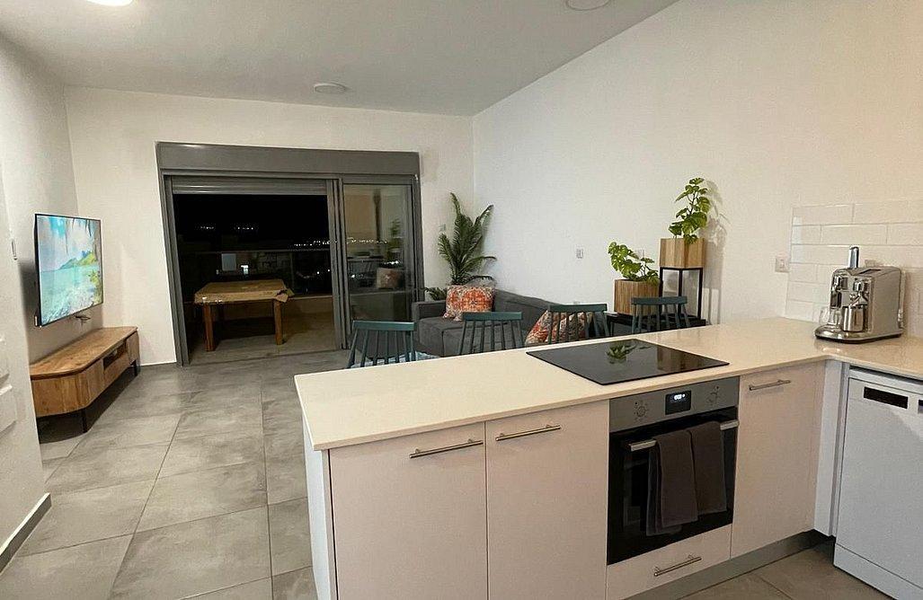 פנטהאוז מיאמי דרום  4  נופש - וי פור ויקיישן - V for Vacation