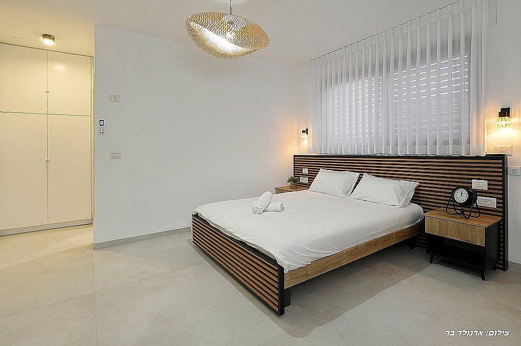 וילה הלליה צפון  31  נופש - וי פור ויקיישן - V for Vacation