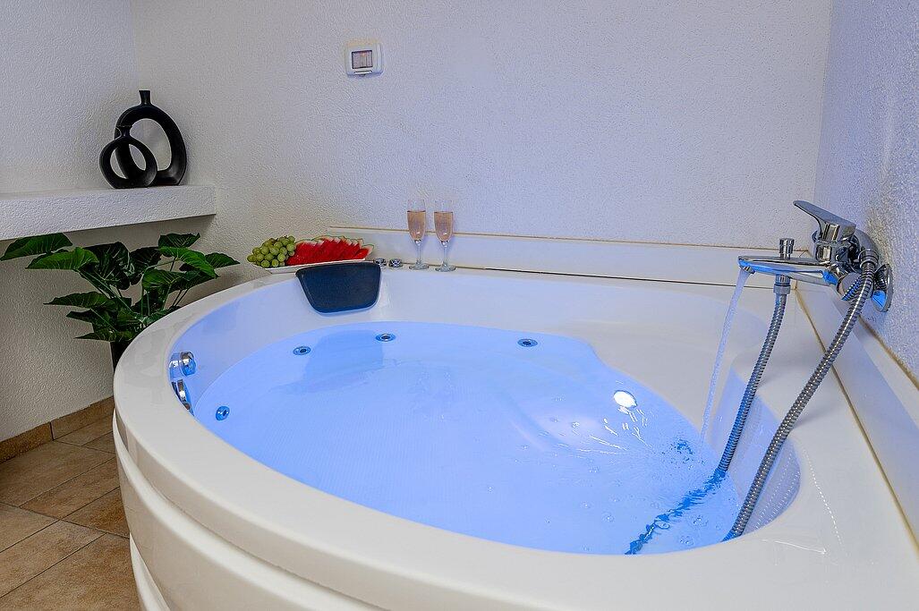 סוויטות הבוסתן הגלילי צפון  23  נופש - וי פור ויקיישן - V for Vacation