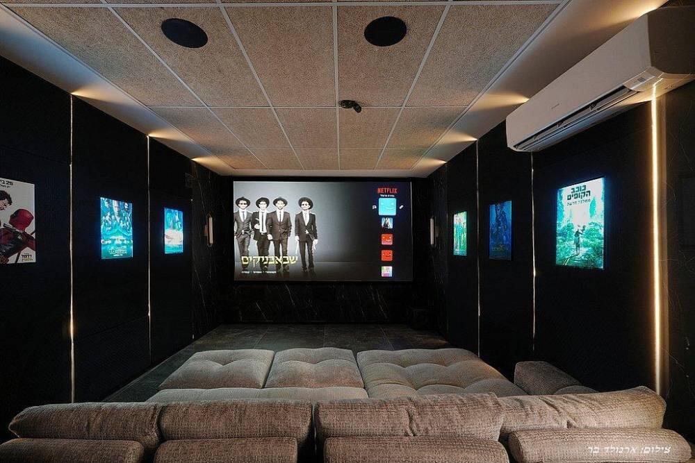 וילה אריא סינמה צפון  20  נופש - וי פור ויקיישן - V for Vacation