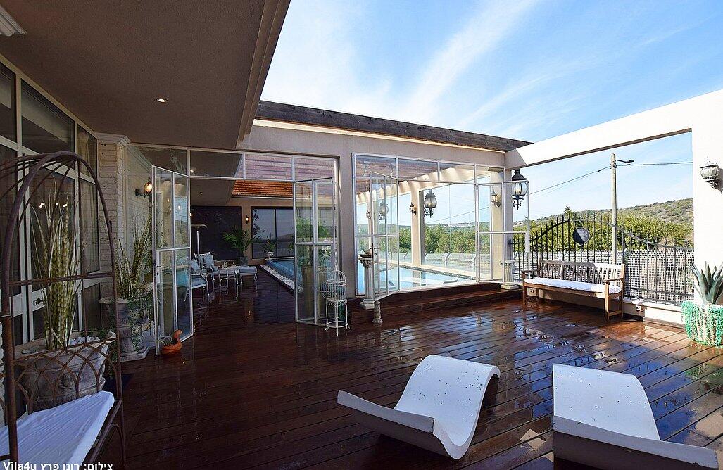 סוויטת נסיה בוטיק צפון  40  נופש - וי פור ויקיישן - V for Vacation