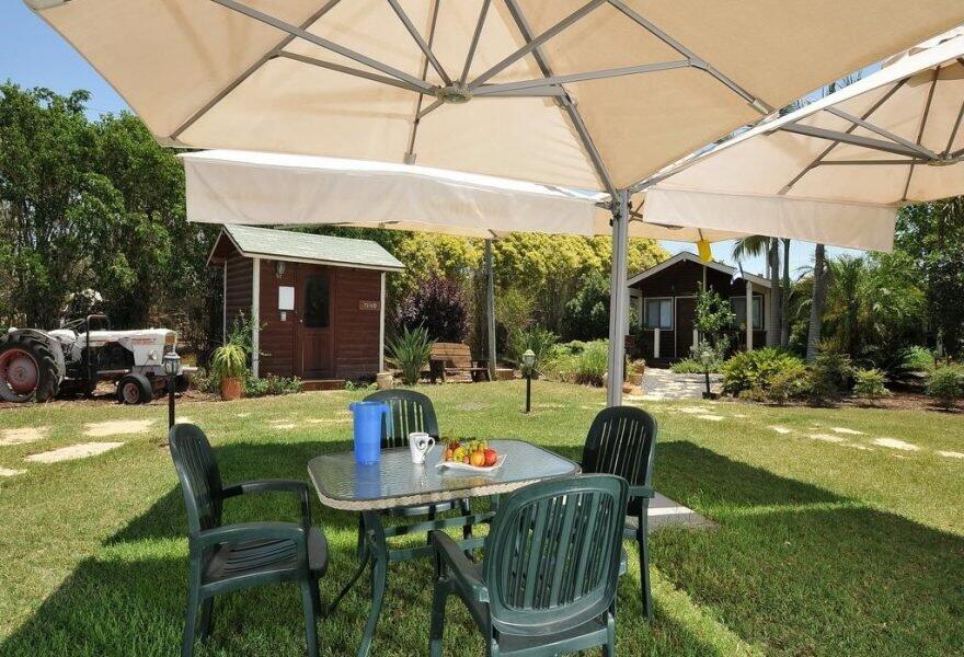 הבקתה הגלילית צפון  4  נופש - וי פור ויקיישן - V for Vacation