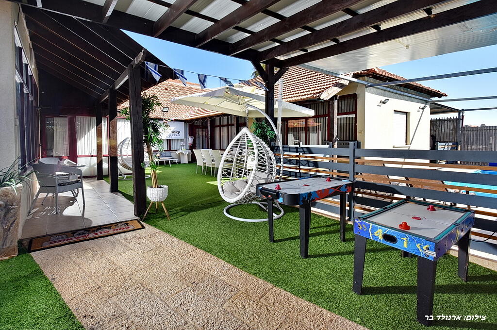 וילה קאסה אור המוריה צפון  5  נופש - וי פור ויקיישן - V for Vacation