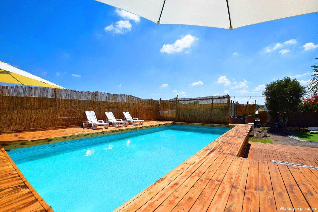 קרטחנה בעיר מרכז  21  נופש - וי פור ויקיישן - V for Vacation