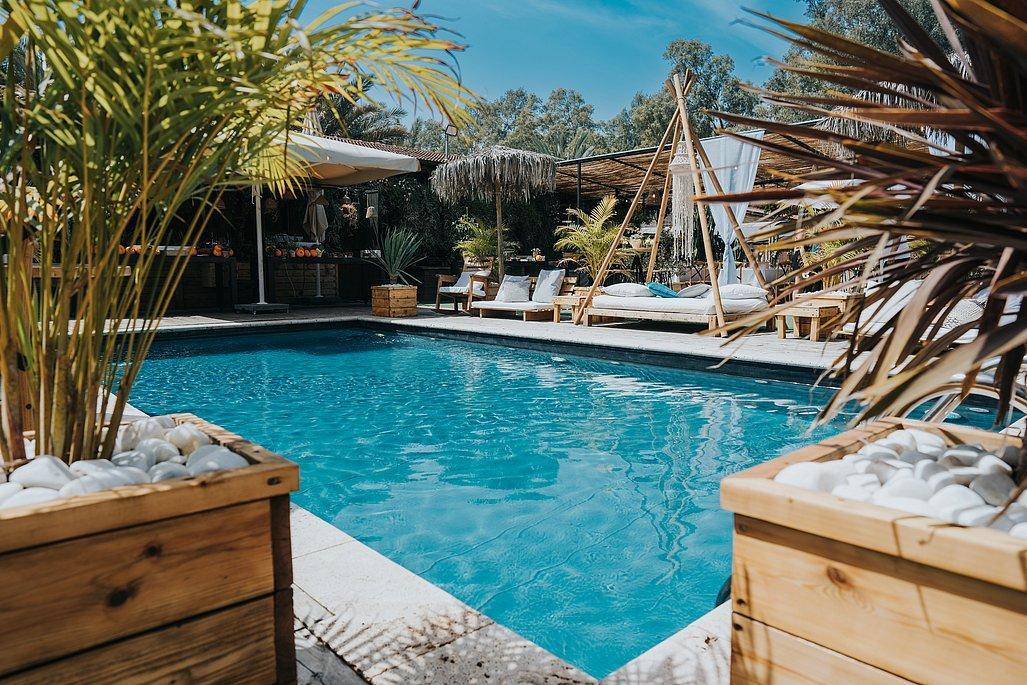 משק 17 מרכז  3  נופש - וי פור ויקיישן - V for Vacation