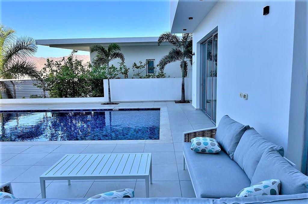 הרמוניה בלבן Villa White Harmony דרום  3  נופש - וי פור ויקיישן - V for Vacation