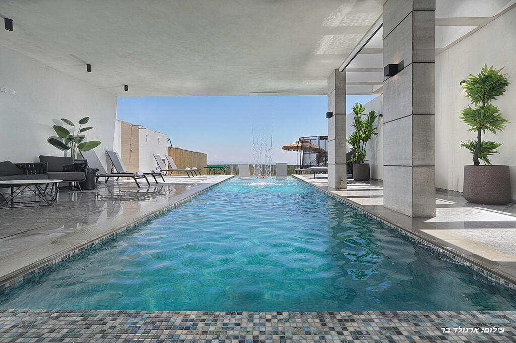 וילה סירקל – Villa Circle צפון  25  נופש - וי פור ויקיישן - V for Vacation