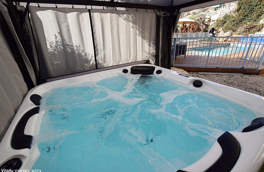 וילה גולייט צפון  3  נופש - וי פור ויקיישן - V for Vacation