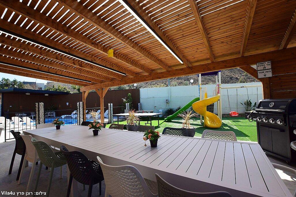 אירוח גלילי ירכא צפון  30  נופש - וי פור ויקיישן - V for Vacation