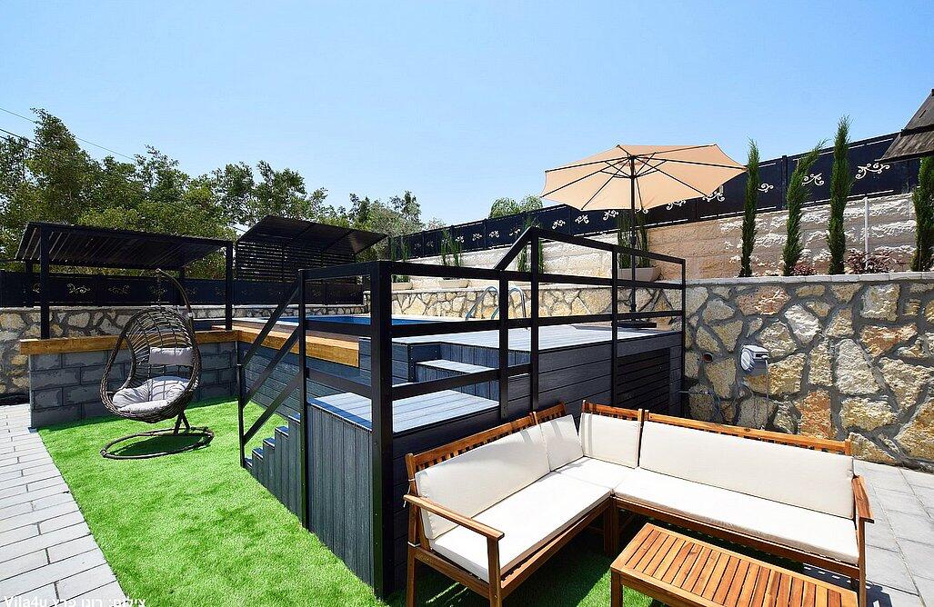 וילה עץ האילן מרכז  32  נופש - וי פור ויקיישן - V for Vacation