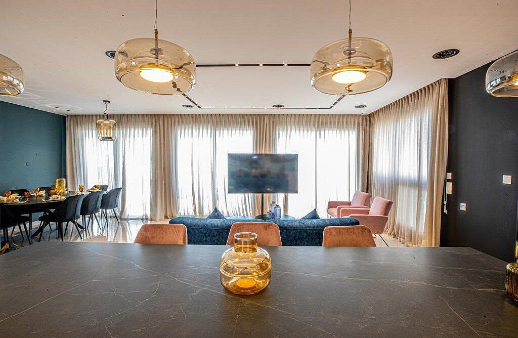 פנטהאוז יורו מרינה דרום  7  נופש - וי פור ויקיישן - V for Vacation