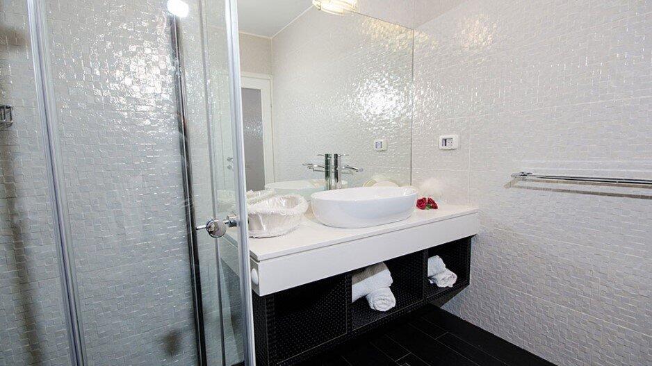 סוויטות דה בלנקה צפון  18  נופש - וי פור ויקיישן - V for Vacation