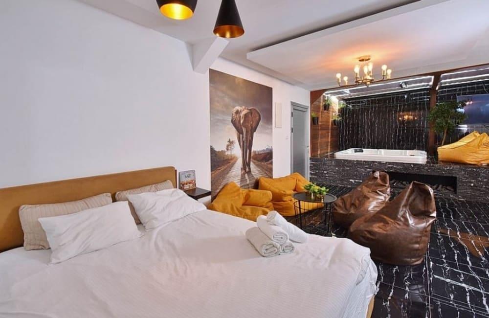 סוויטת בלאק צפון  3  נופש - וי פור ויקיישן - V for Vacation