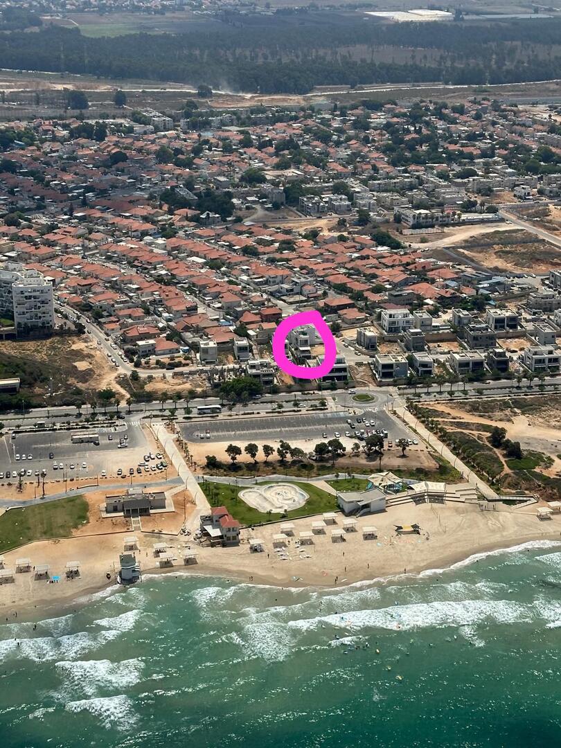 וילה על הים חדרה מרכז  26  נופש - וי פור ויקיישן - V for Vacation