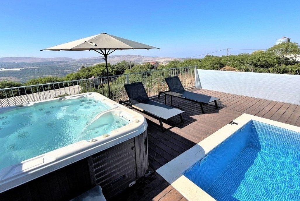 רפאל בכרם צפון  35  נופש - וי פור ויקיישן - V for Vacation