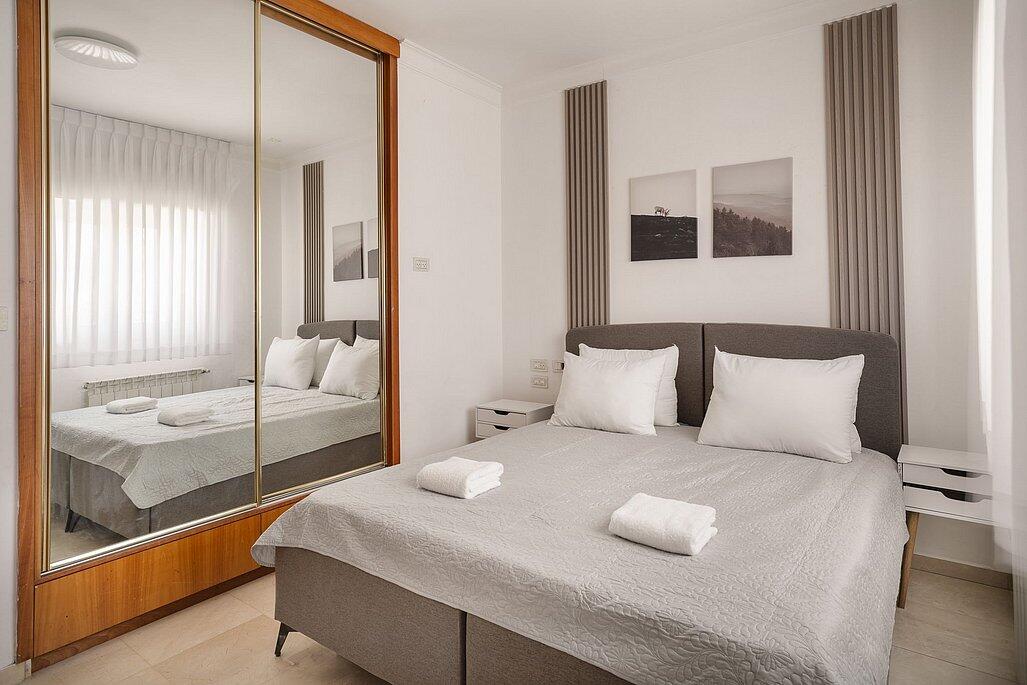 וילה ירושלים VIP מרכז  19  נופש - וי פור ויקיישן - V for Vacation