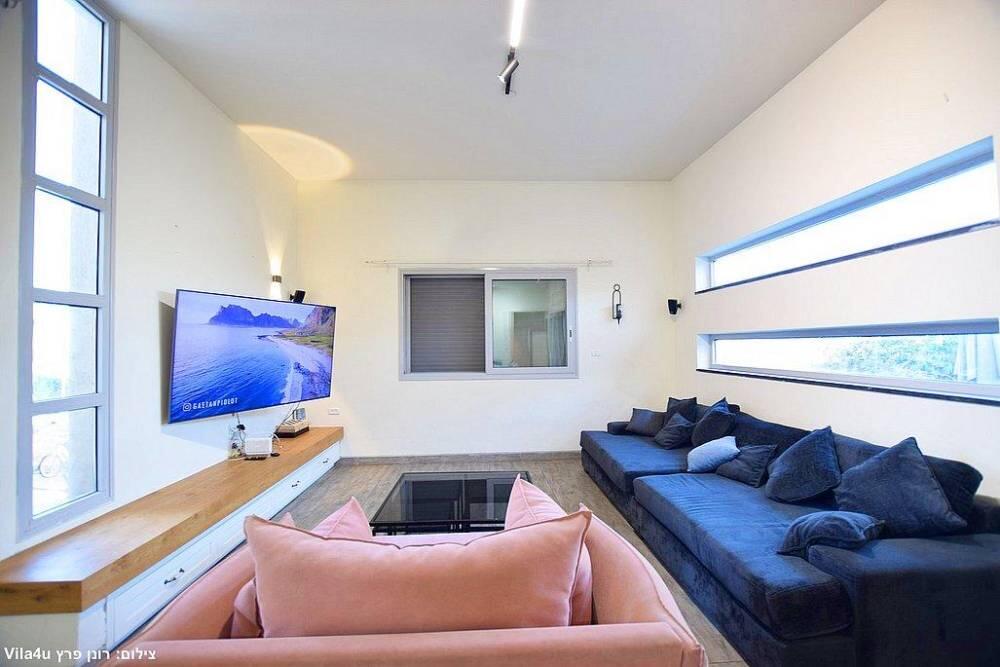 אחוזת אטואל צפון  11  נופש - וי פור ויקיישן - V for Vacation